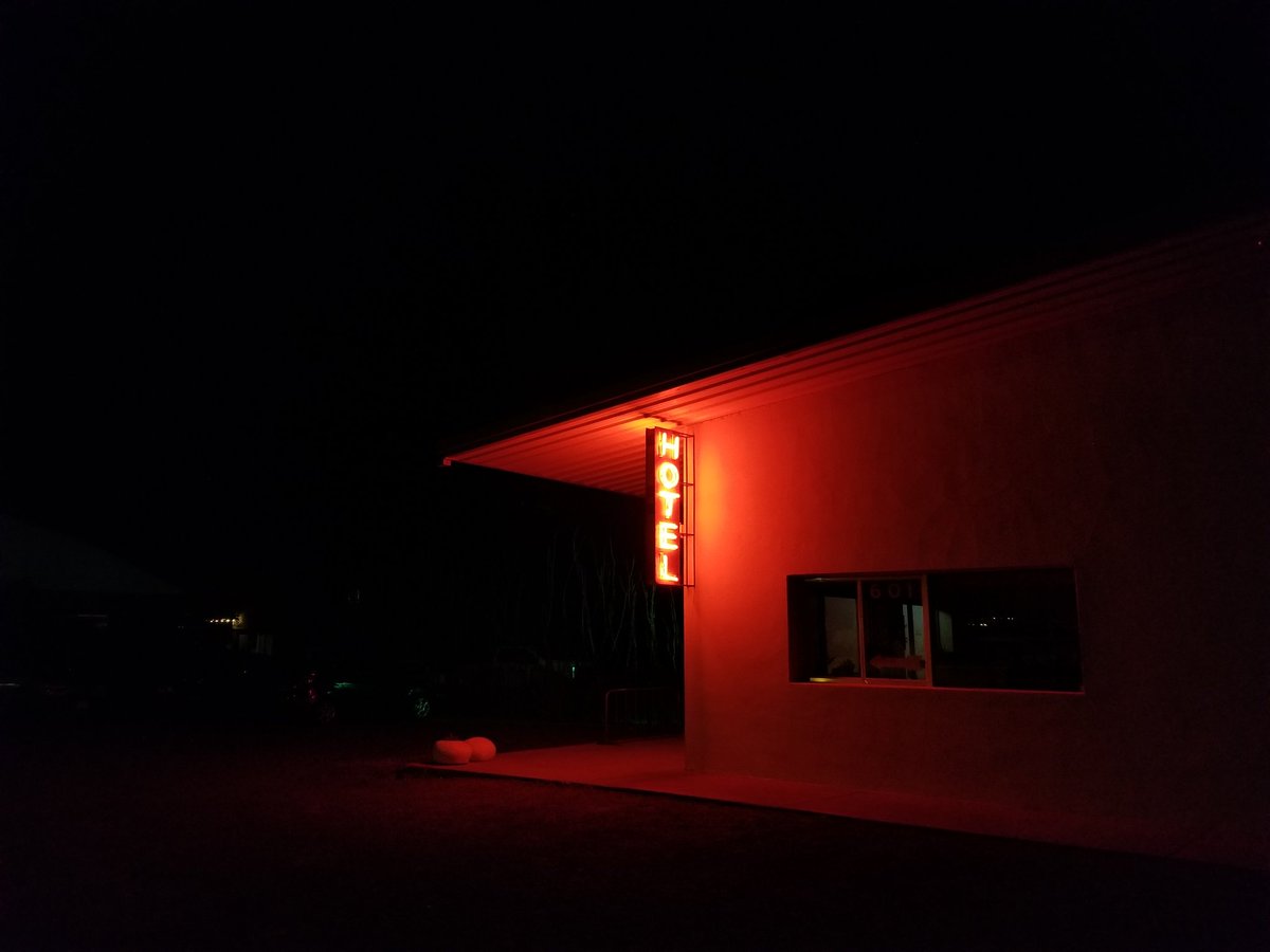 W_W_F's tweet photo. Chinati @ChinatiFndn #Marfa weekend rundown: Thunderbird hotel, various @juddfoundation, Ayn Gallery Warhol Last Supper, chat hang with Camp #wrongstore, brunch at Aster, shops at Garza/Communitie/etc., Ballroom, Prada Marfa, No particular order. https://t.co/h3ecewbTj4