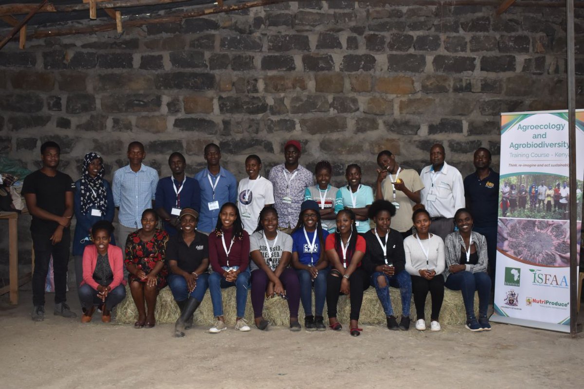 mr_wariyo's tweet photo. The gap between science and practice can be bridged by exposing students to the field,in  #aatc2021 we were able to interact with grassroot farmers,experts, policy advocates and researchers in the field of agriculture. 
#aatc2021
#biovision 
#foodforall
#nutriproduce
#kirui_13 https://t.co/fP9blHUgYa