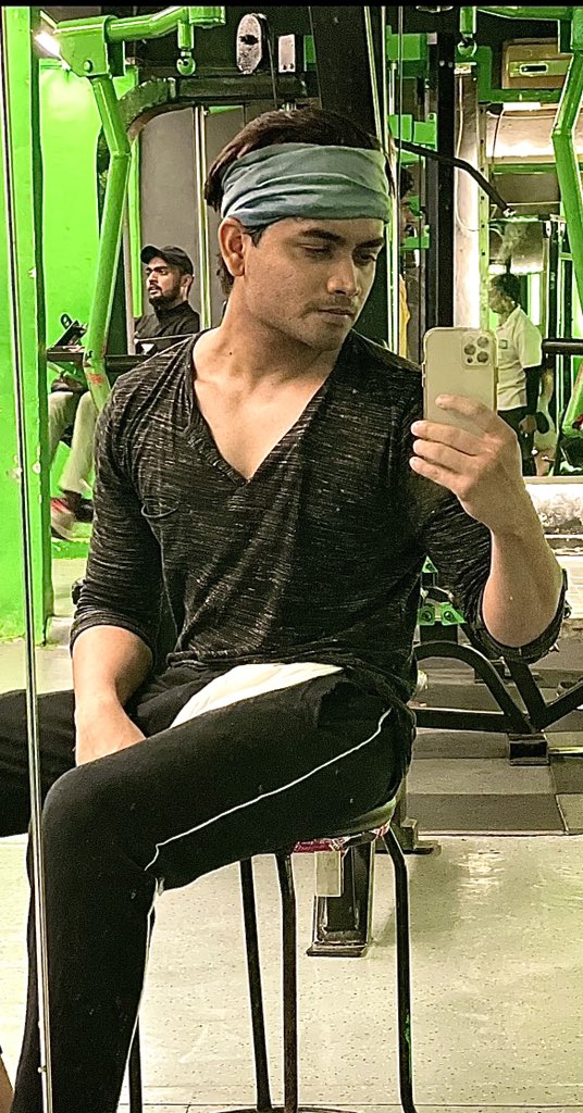 iamtheharsh94's tweet photo. Health is wealth ❤️☀️
#TakeCare #workoutsessions https://t.co/QvA3mReHe4