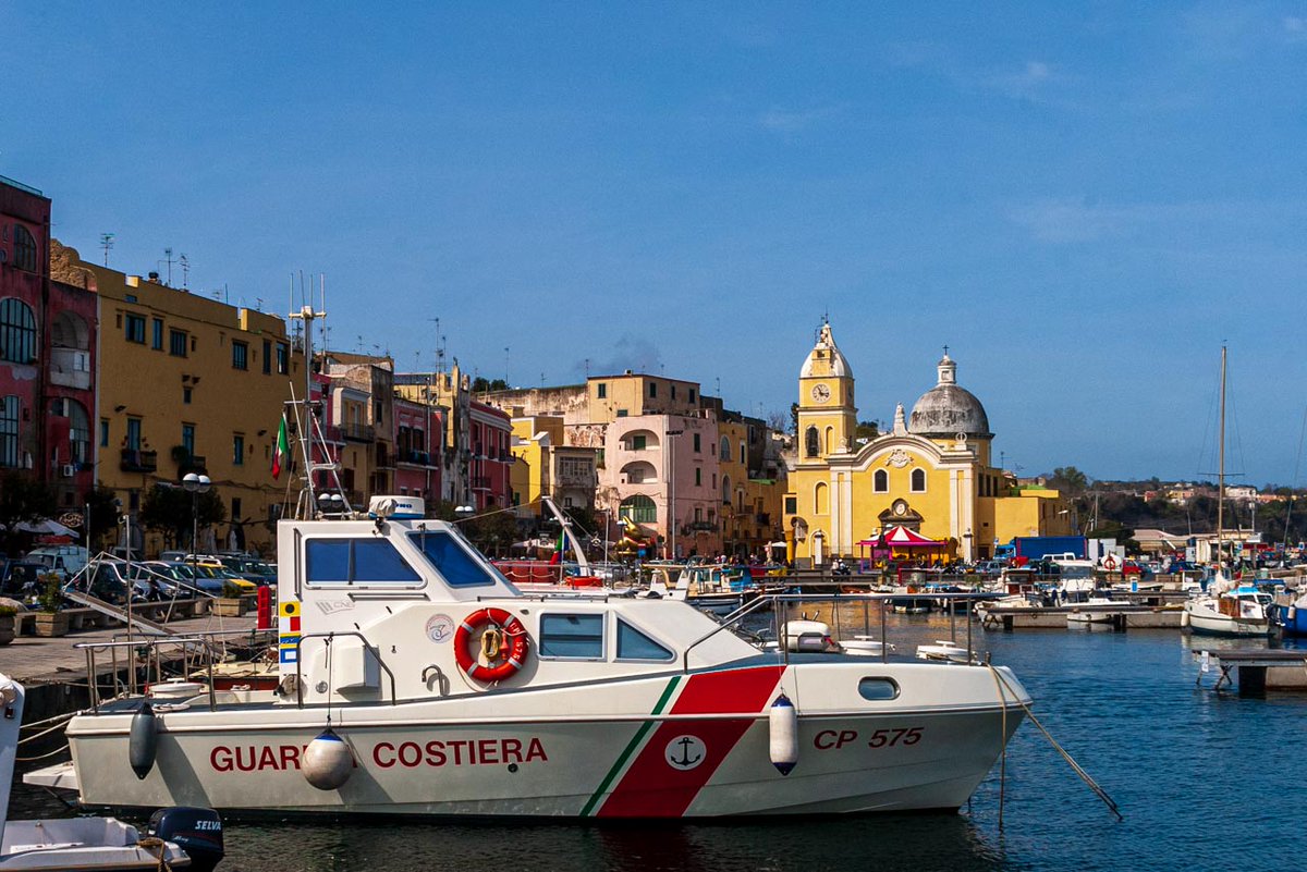 photosontheroad's tweet photo. Quattro passi per #Procida, il mio blog: https://t.co/pfJ7wR4XLa

#visitprocida #italy #italia #Campania https://t.co/0oRrekoUGV