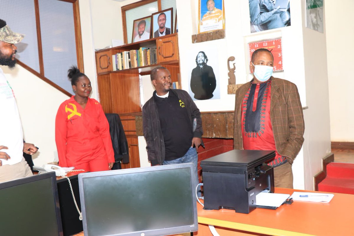 October 9th, 2021, Communist Party of Kenya hosted the First Secretary of Venezuela to Kenya, comrade Caesar and Comrade Selvam Daniel from the Communist Party of India ( M) ahead of the youth league conference