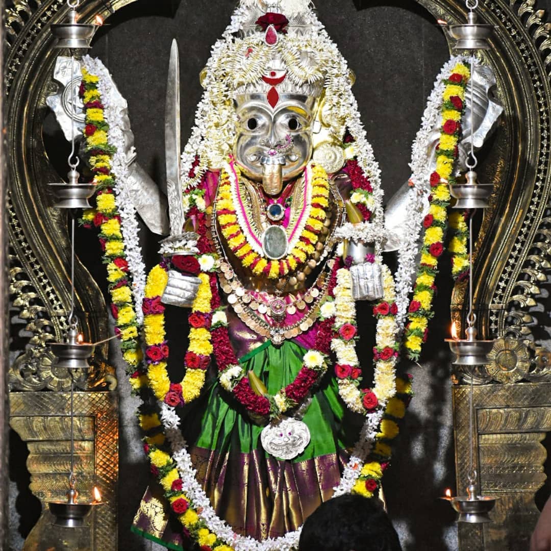 Sri Mahakali 

- Ambalpadi, Udupi, Karnataka.
#Navratri