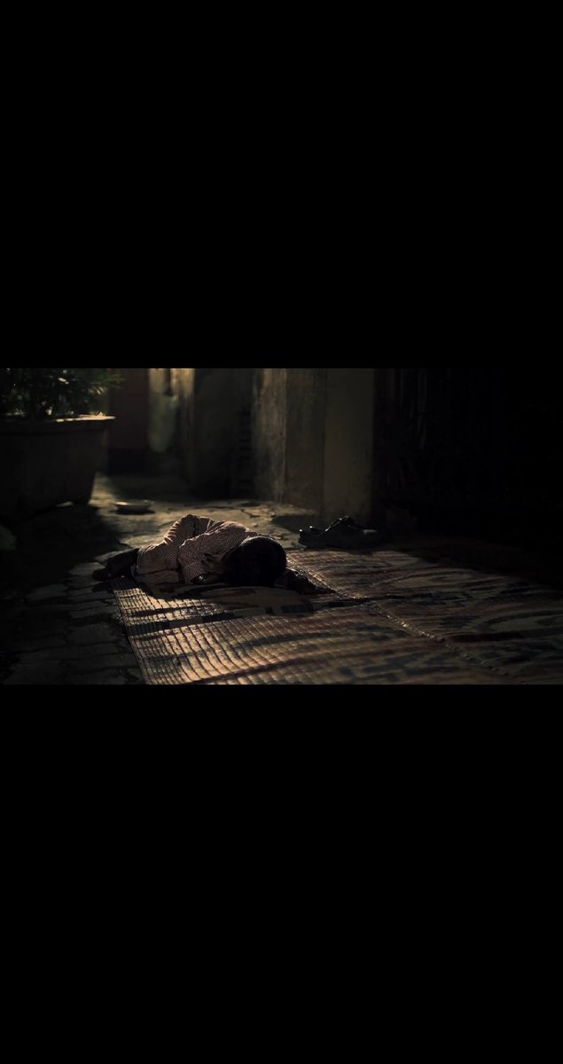 Today is WORLD HOMELESS DAY! There are 70 million homeless persecuted in India. 
Let's build support to abolish draconian beggary laws and decriminalise beggary!
#theinvisiblevisible #nation4homeless #decriminalisebeggary 
<a href="/tarique_koshish/">Tarique</a> <a href="/Kireetk/">Kireet Khurana</a> <a href="/OsamaManzar/">OsamaManzar</a> <a href="/DEFindia/">DEFindia</a>