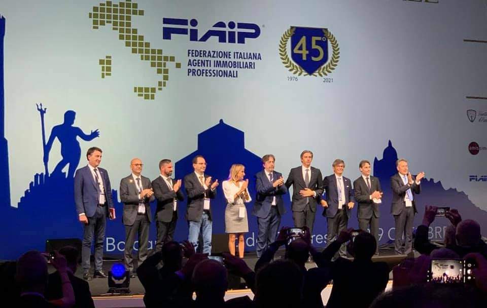 GbBaccarini's tweet photo. Grazie di cuore a tutte le colleghe e i colleghi per la fiducia e per le grandi emozioni che mi e ci avete fatto vivere! Viva la Fiaip… sempre! https://t.co/6pmZGaO8pO