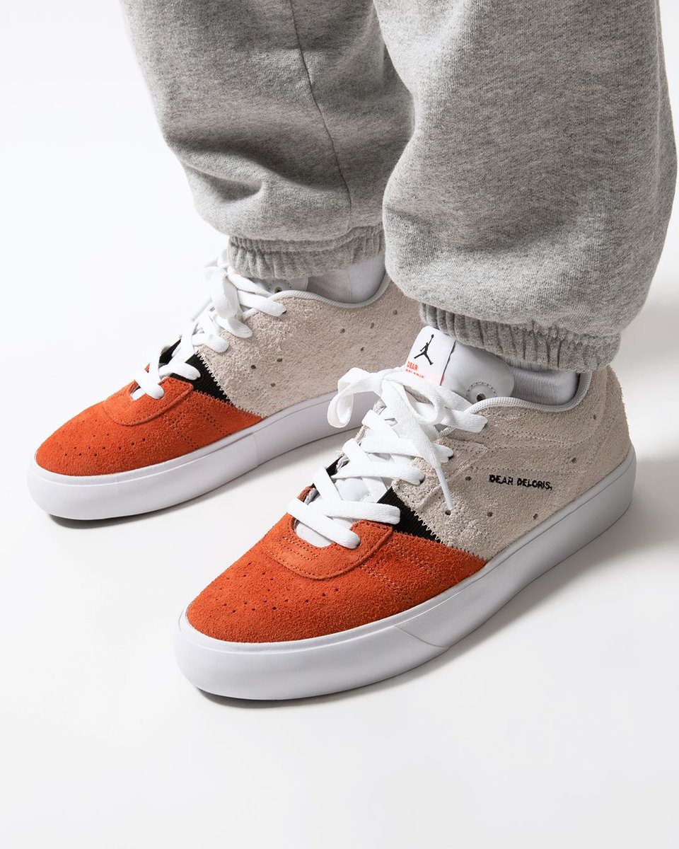 titoloshop's tweet photo. #NewArrivals ๐ซ
the Jordan Series pays tribute to those who have shaped MJ into the legend he is today. This latest edition is dedicated to no other than his mom, Deloris ๐ฒ https://t.co/ryXt07s7aw
US 7 (40) - US 11.5 (45.5)
๐ DJ0417-101
#jordan
#jordanseries02
#deloris
#๐ https://t.co/I6YmXUlXdZ