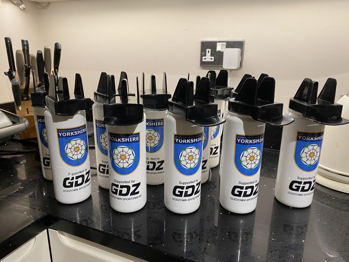 Early start prepping for <a href="/Yorks_Football/">Yorkshire Football Team</a> training today ahead of our fixture next Sunday v <a href="/Kashmirfa1/">Kashmir FA</a> in the Yorkshire Cup! Got to have clean water bottles for our stars! Listening to <a href="/RadioAndrewE/">Andrew Edwards</a> on BBC Leeds, can we have a big Yorkshire song on to get us in the mood! 🕺🏻⚪️🔵