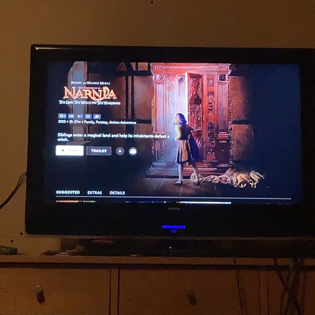 aIwaysaking's tweet photo. ;; i’m spending my morning getting muse. https://t.co/EQyfHyaMtE