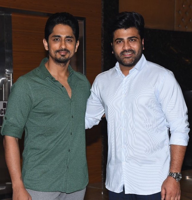 ImSharwanand's tweet photo. ♥️ #MahasamudramOnOct14th 🔥 https://t.co/62QHzdIHOs