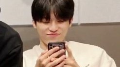 ًrojen 정우 ꔛ♡̷ 💛 tweet media