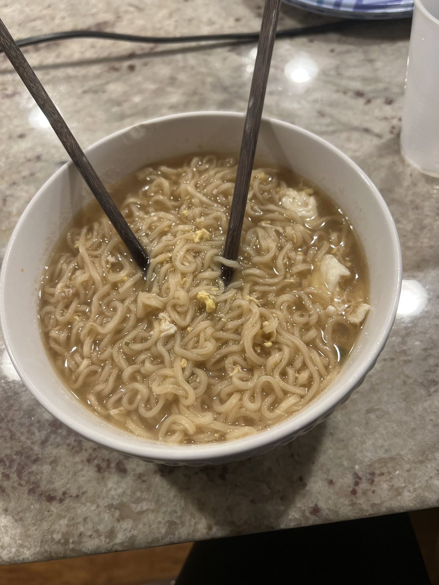 Starting tweet media