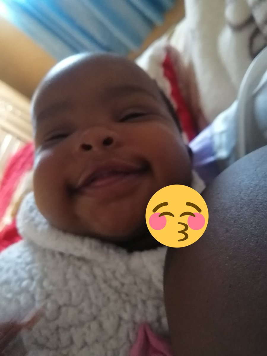 DondaBella's tweet photo. @NkosinatiMagwa This one finds it comical when I shriek after she grinds my nipple with gums! 😭😭😭 https://t.co/hbD8V36Et4