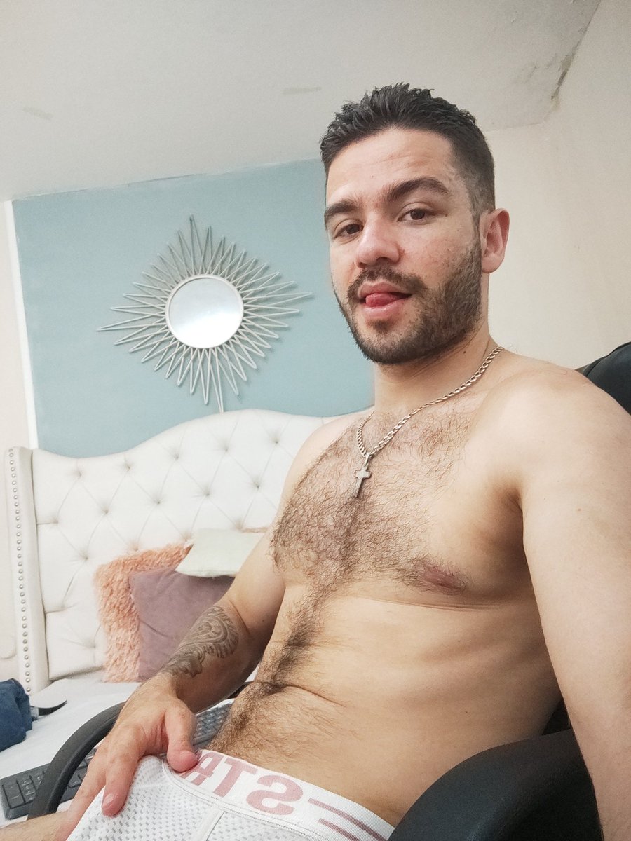 modmao_mix's tweet photo. Mmmm i'm horny today online now guys from #chaturbate  https://t.co/TBhY68kl9n https://t.co/jntUh6vSIA