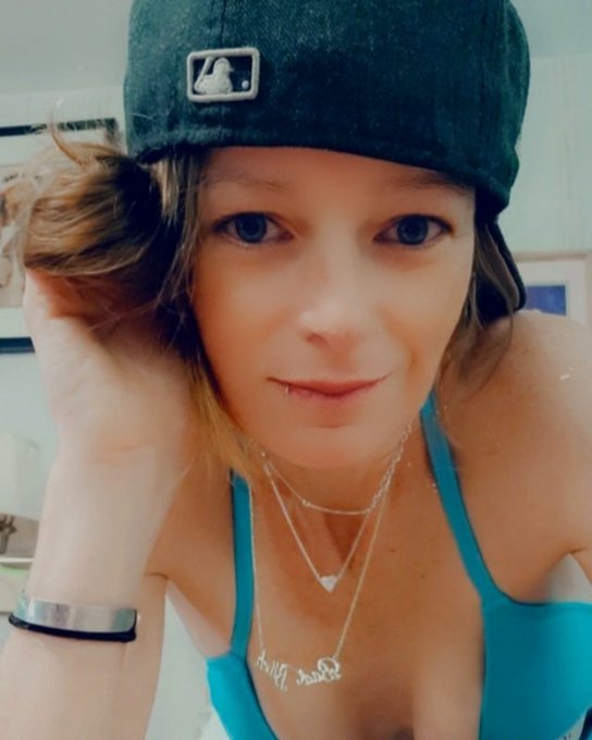 Felt cute. Might just keep pretending it&rsquo;s summer until it&rsquo;s actually summer again  #bikinioftheday #fallcolors<a href="/tag/fallcolors"class="tags"><span>#fallcolors</span></a><a href="/tag/bikinioftheday"class="tags"><span>#bikinioftheday</span></a>