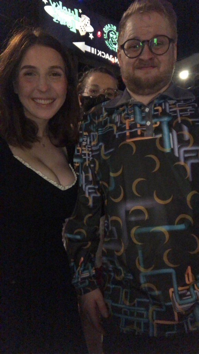 MeganBitchell's tweet photo. Met a guy with the Dan Flash’s shirt https://t.co/IPFA2SpKx0
