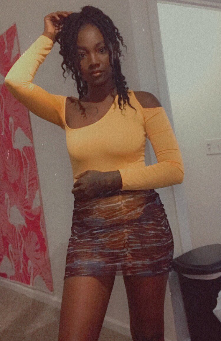 CANDY_BISHHH's tweet photo. https://t.co/WcV9B5ex18