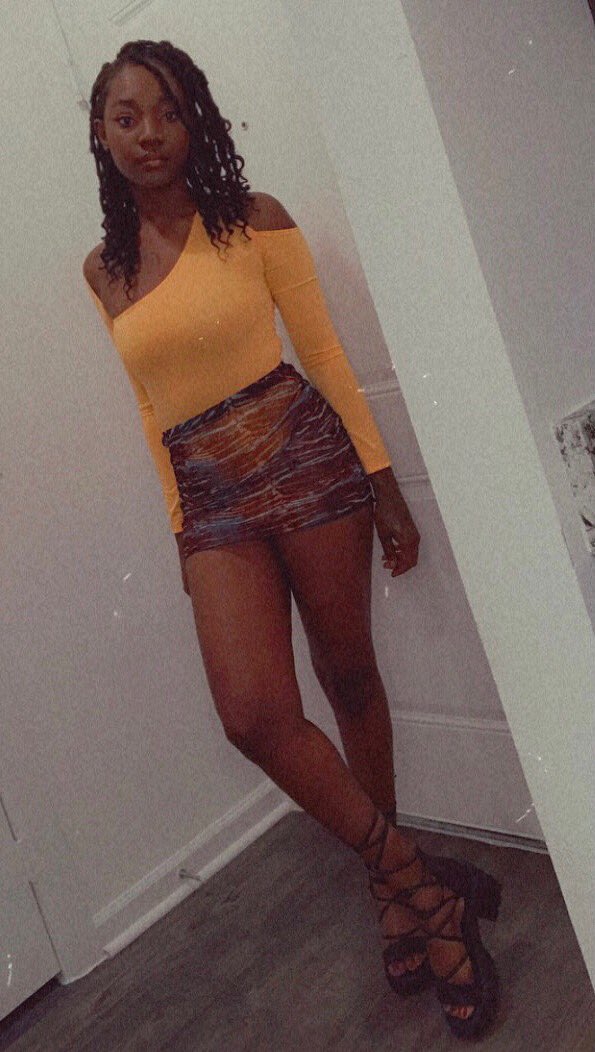CANDY_BISHHH's tweet photo. https://t.co/IsSfHbjx9i