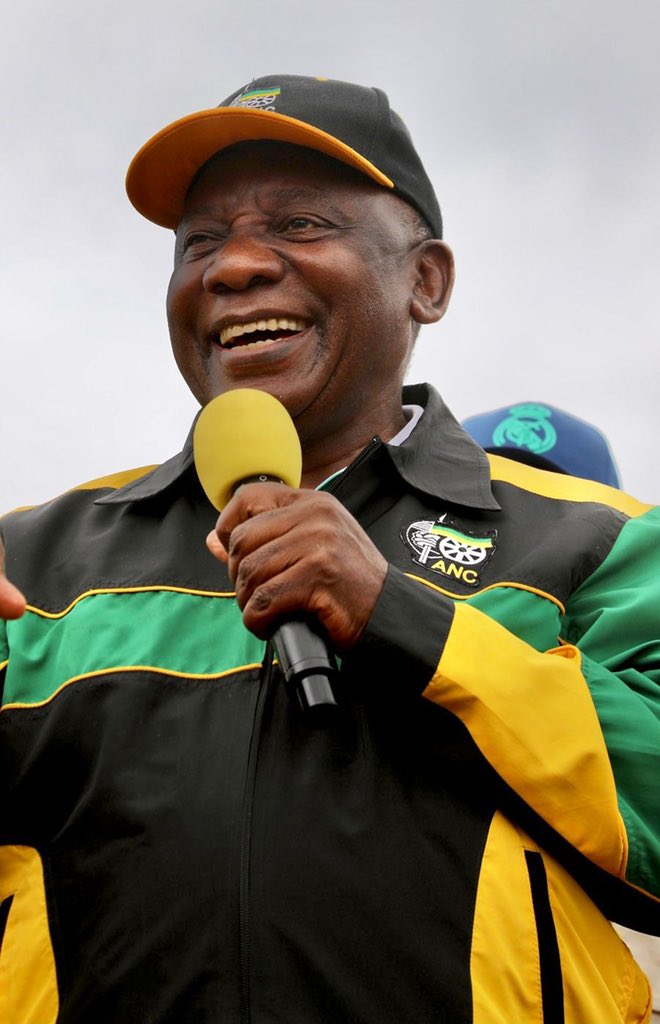AthiGeleba's tweet photo. 📍on the campaign trail #Ward111 #ANCeThekwini
#BuildingBetterCommunities Together
#VoteANC 🖤💚💛 https://t.co/MEcKQglJcr