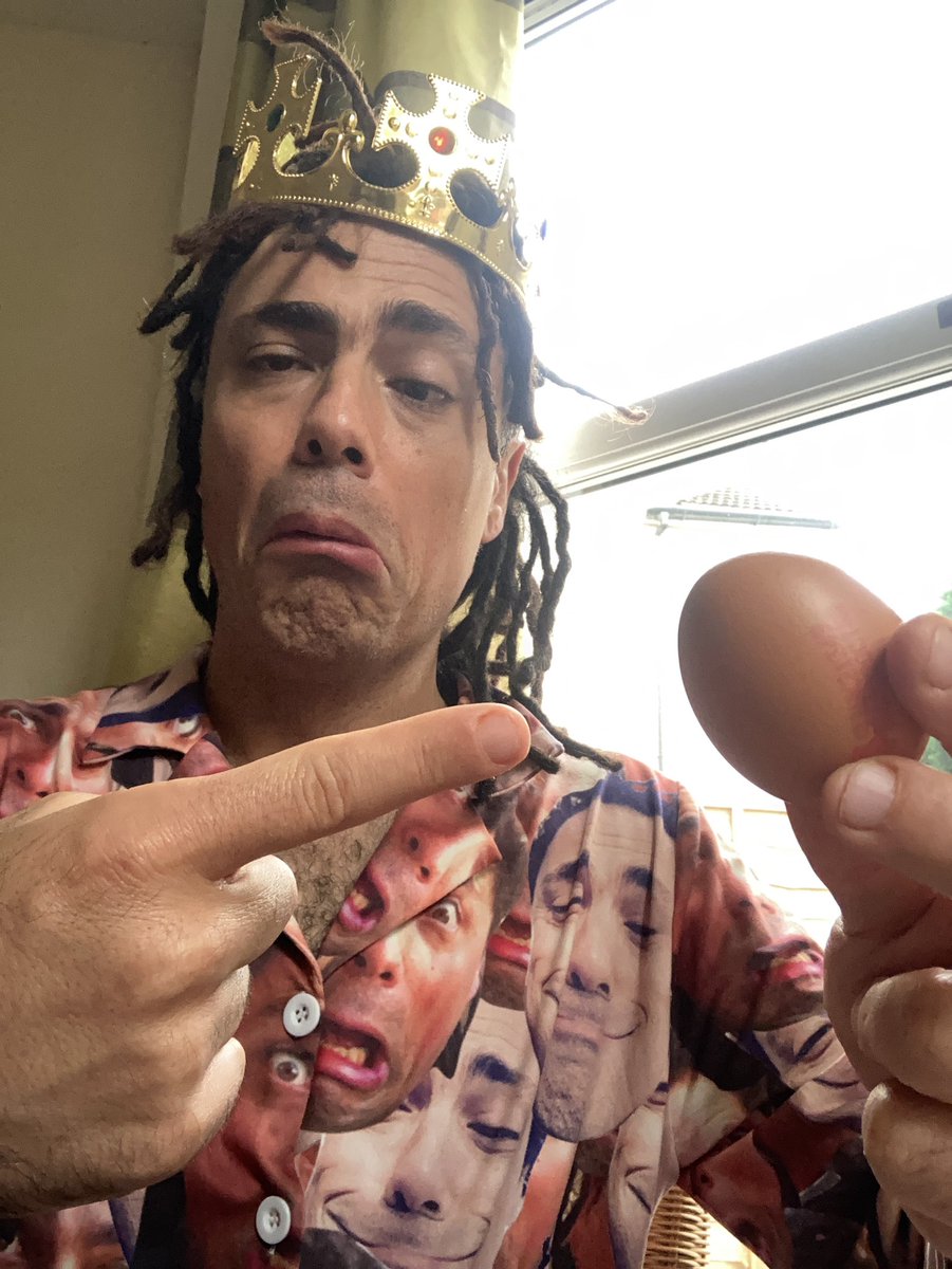 On the occasion of World Egg Day, here is a pic of Emperor Steve pointing at an egg. He particularly likes scrambled eggs. But what about you?  #micronations #zooxaloo