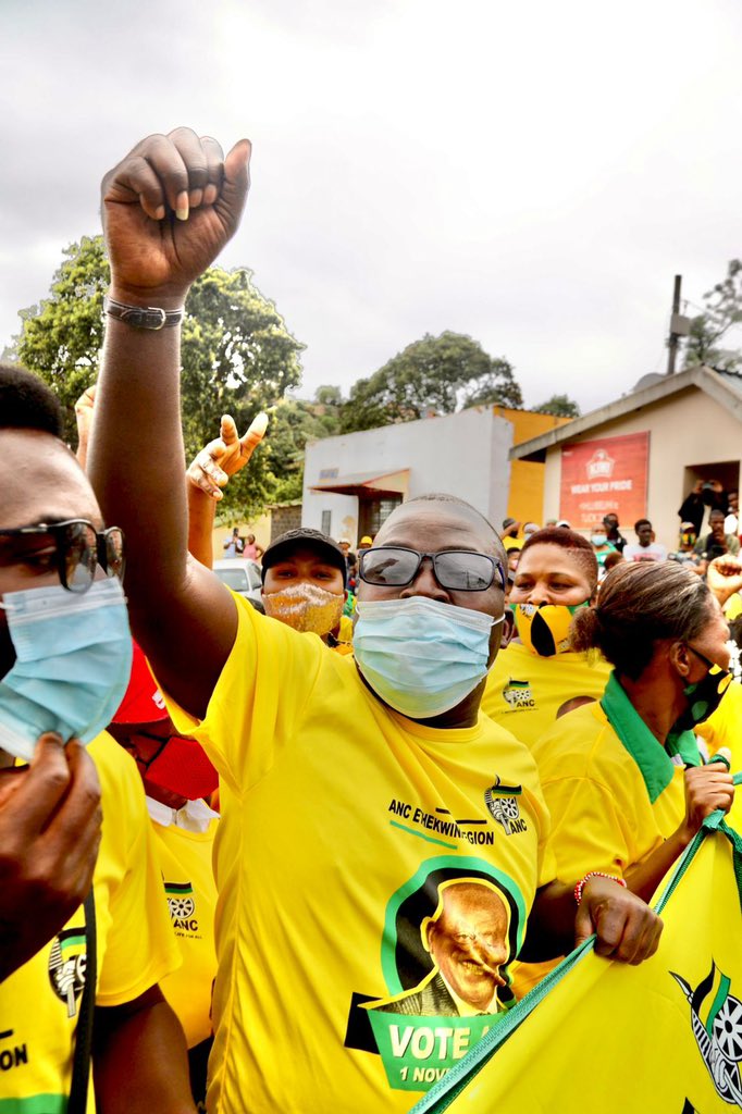 AthiGeleba's tweet photo. 📍on the campaign trail #Ward111 #ANCeThekwini
#BuildingBetterCommunities Together
#VoteANC 🖤💚💛 https://t.co/ueEHYR1DqW