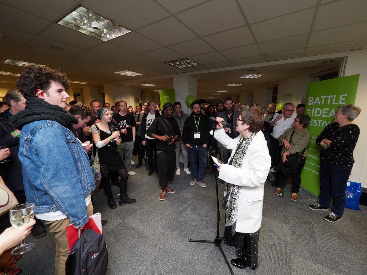 tomfenn8's tweet photo. @Fox_Claire hammering it last night at #battleofideas that if we want the 'old normal', we must demand and fight for its return. We MUST NOT complacent, as the elites very much want the 'new normal'. Comrades, DEMAND your rights as free citizens! @instofideas #No2NewNormal https://t.co/NRl37d25CO