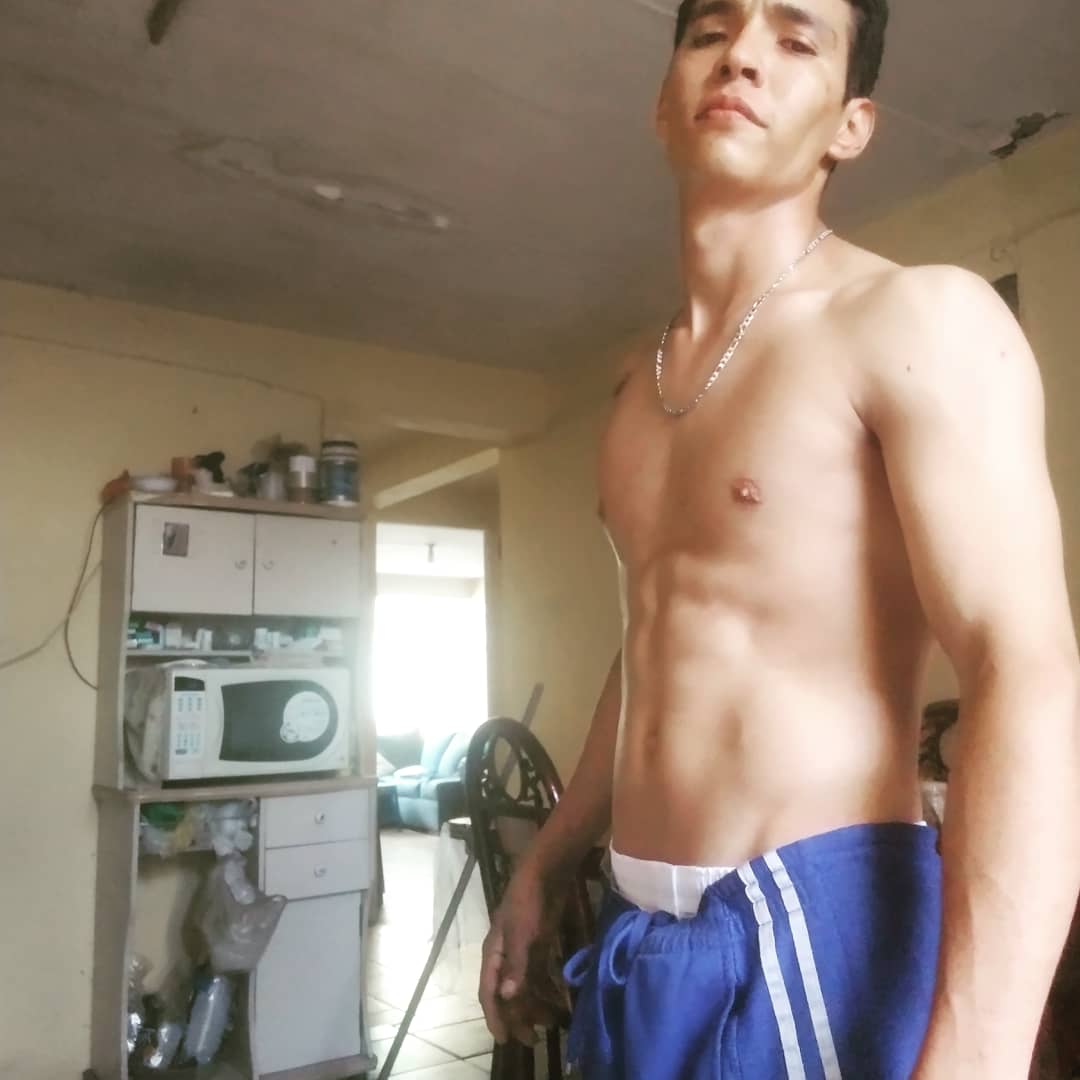 Ramn44319170's tweet photo. Make Your body ,make your machine https://t.co/HPiysMg2UA