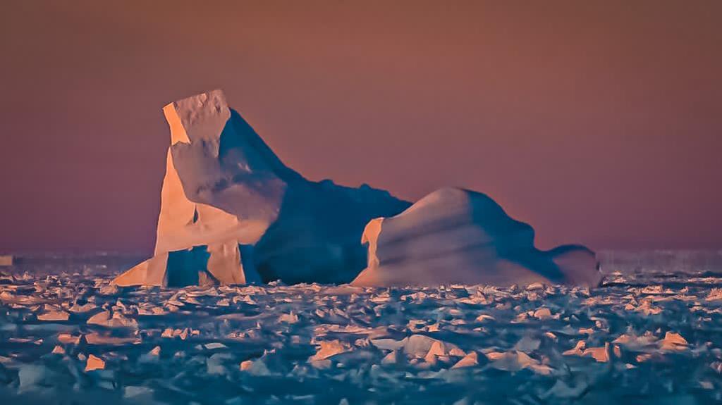 What does this iceberg look like to you?! 

📷 Adam Leatherbarrow

<a href="/AusAntarctic/">antarctica.gov.au</a> <a href="/NatGeoPhotos/">Nat Geo Photography</a> <a href="/ApplePodcasts/">Apple Podcasts</a> <a href="/BrainOnNature/">Brain on Nature podcast</a> <a href="/AntarcticaSouth/">Antarctic and Southern Ocean Coalition</a> <a href="/Discovery/">Discovery</a>