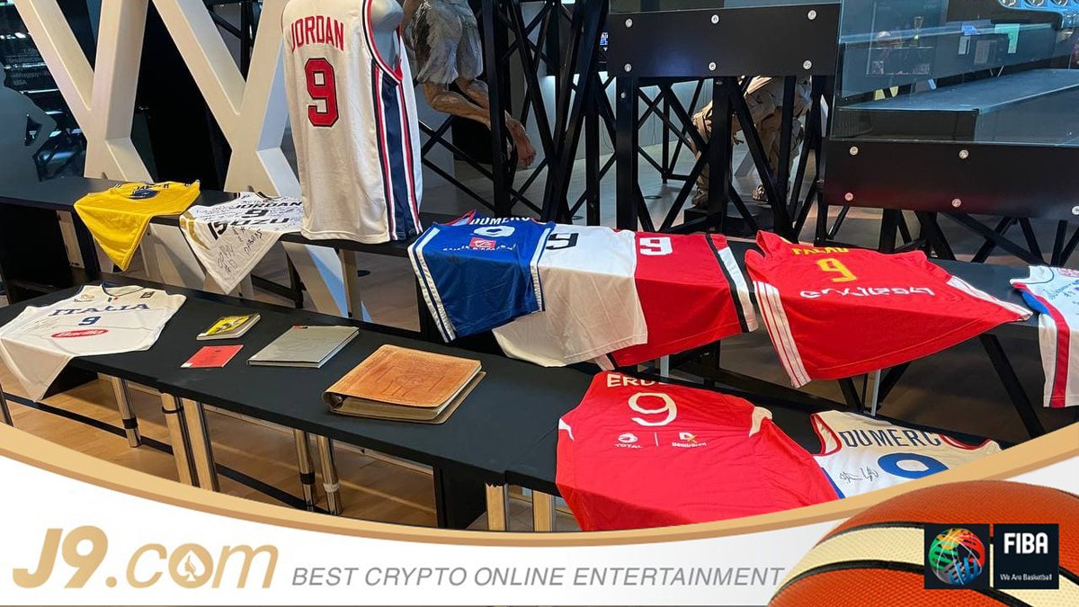 WPK_VIP's tweet photo. 𝐉𝟗 𝐢𝐧 𝐅𝐈𝐁𝐀: Take a virtual tour of the exhibitions in FIBA's Museum.
House of Basketball - a place to exhibit #basketball-related items from the past to the present.
Big thanks to @FIBA for having us!
#J9xFIBA #GlobalPartnership #J9 #J9com #JBcoin #J9global https://t.co/LhtdFqrCGP