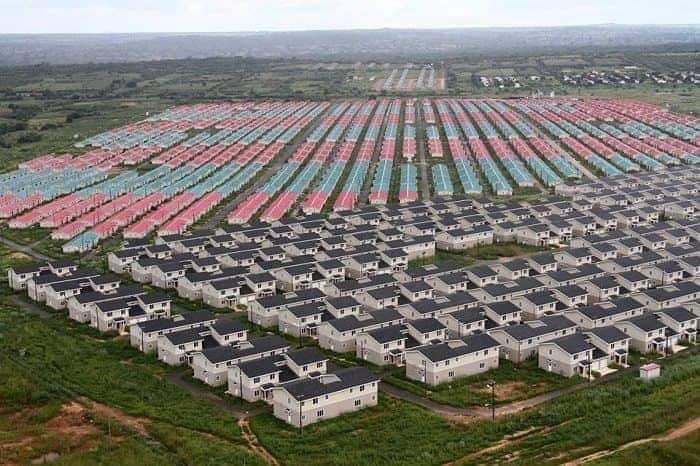 AfricaFactsZone's tweet photo. Police housing units in Zambia. https://t.co/ChEJ1NLGsT