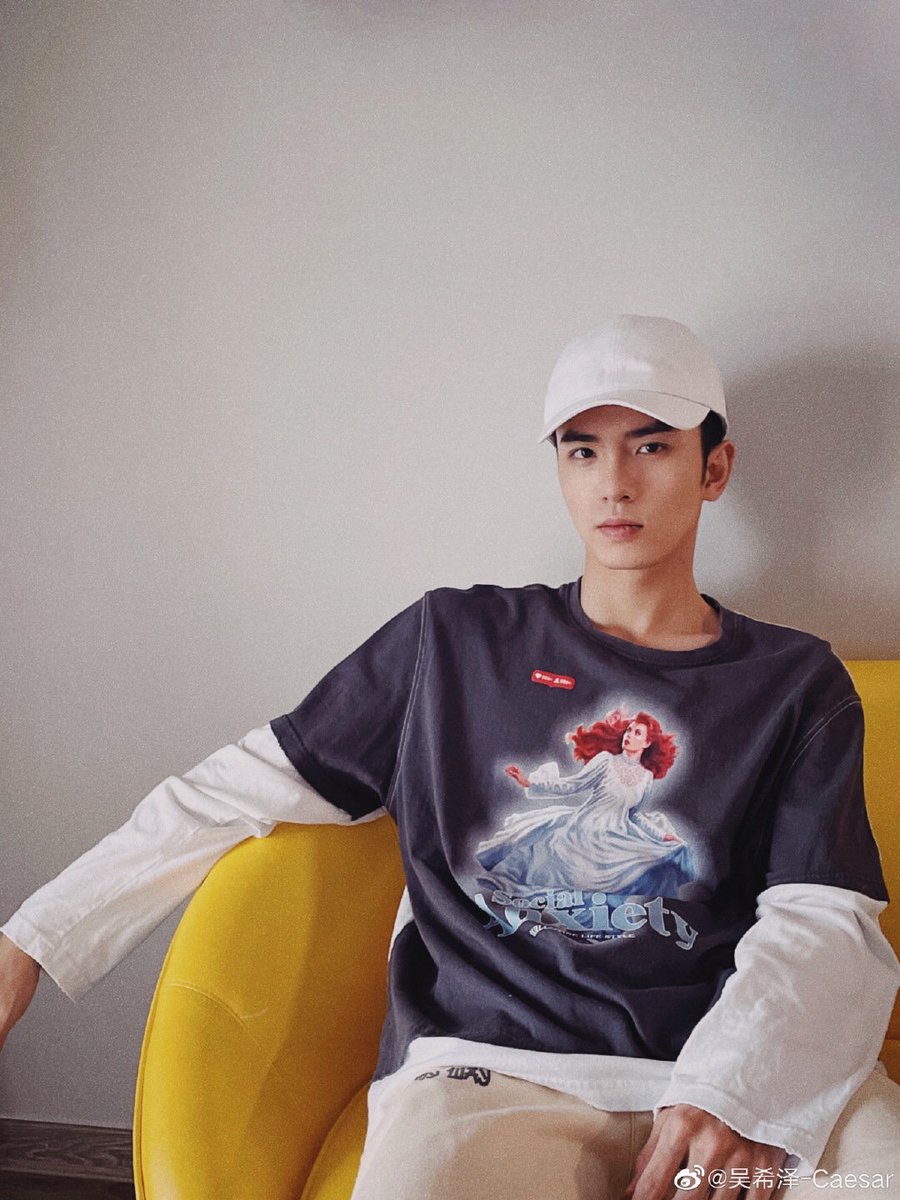 21110  อาตี๋ซี อัพเดท พร้อมแคปชั่น" แชร์ภาพ"
💛💛💛💛

#吴希泽 #อู๋ซีเจ๋อ
#wuxize #CaesarWu