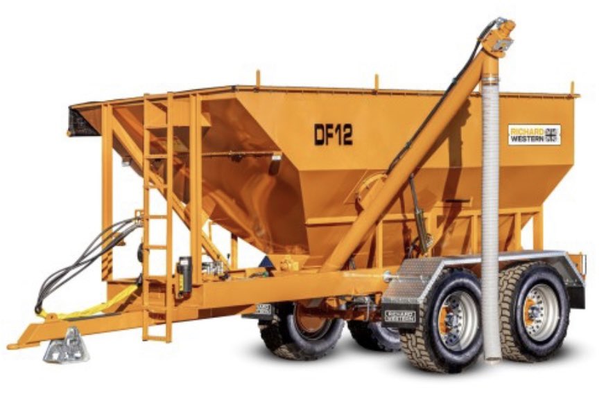 Help please Ag Twitter, 

I’m looking for a used Wootten or Weston drill filling trailer. Any one know of one please? 
<a href="/clubhectare2211/">Uk Farmers Agri Forum</a>