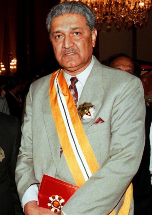 ZubairSheikhPSP's tweet photo. #DrAbdulQadeerKhan Every Pakistani is heartbroken on the colossal loss of Mohsin-e-Pakistan #DrAbdulQadeerKhan's demise. Indeed everyone is mortal but only a few leave an immortal legacy behind them. https://t.co/6G5EXexFa3