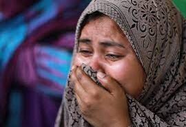 mnbalmutairi's tweet photo. بالامس القريب عندما اعلنت طالبان سيطرتها على افغانستان هب الجميع للمطالبه بحقوق المرأة واليوم المرأة الكشميرية تهان لانها مسلمة اين حقوق الانسان اين من يتغنون بالنسوية ؟!!!!!!!!  #india_is_the_terrorist_country https://t.co/Bmr19h3NJC