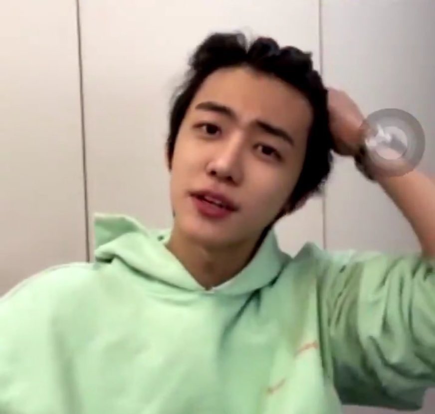 แจมินจะหยุดเสยผมได้ยัง มันรุนแรงน่ะ