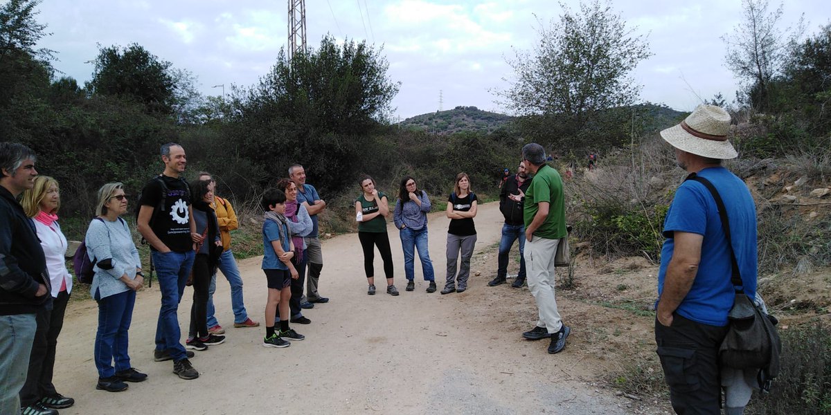 AteneuBNord's tweet image. Comença la Diada del Cooperativisme del Barcelonès Nord!

▶️ Ja en marxa l'itinerari de natura amb @BeyondBCN!