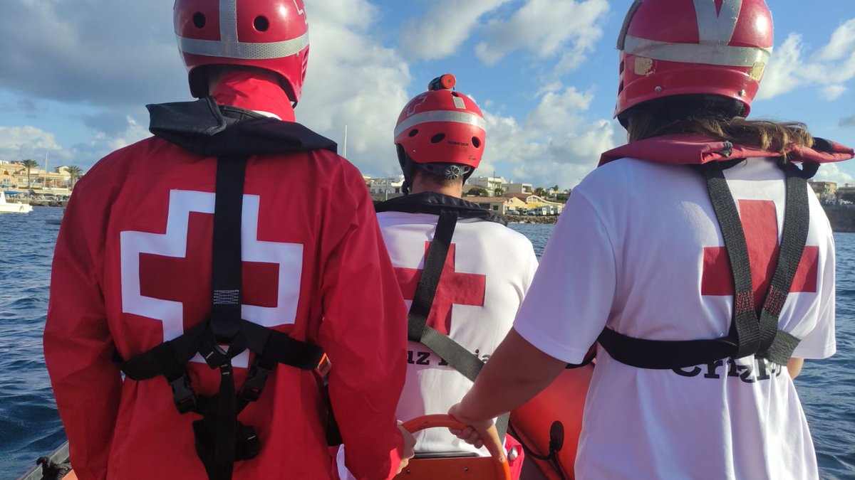CruzRojaRMurcia's tweet photo. #PreventivosCruzRoja en la #Timoncap de #CabodePalos Dotación de la #May00 dispuesta a intervenir en cualquier momento si fuera necesario https://t.co/tGCkWJohxf