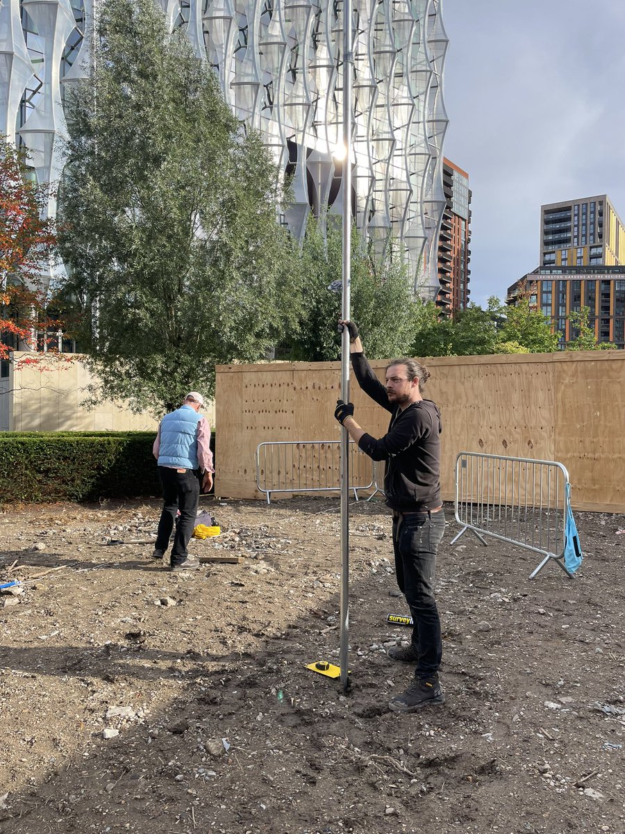 Installing phil coy <a href="/MattsGallery/">Matt's Gallery</a> #onaplotofland