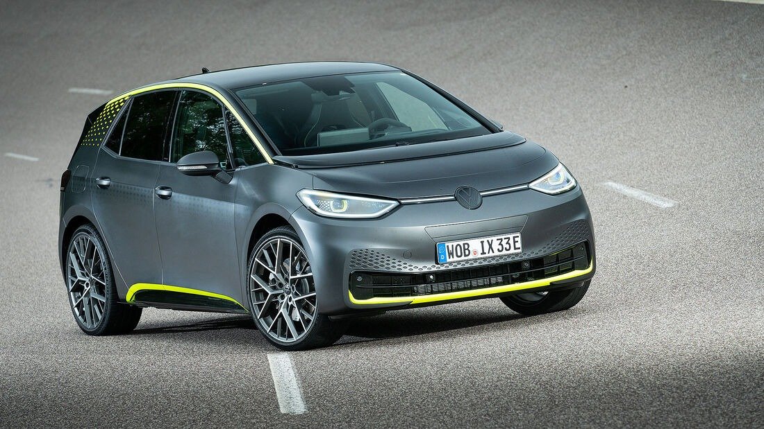 motorpuntoes's tweet photo. Desvelada la técnica secreta del Volkswagen ID. X, el inviable ID.3 deportivo
https://t.co/oROkzVlngR
@VW @vw_es_prensa @volkswagen #Volkswagen #VW #VWID3 #VWIDX #cartech #CochesEléctricos #emobility https://t.co/ABLqFXoaDD