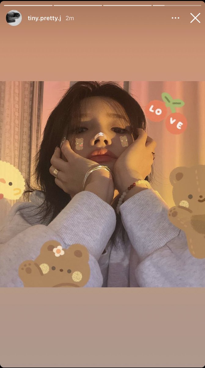 SoyeonBrasil's tweet photo. [FOTO] Atualização da Soyeon nos stories do seu instagram pessoal [1/2]:

#SOYEON #소연 #GIDLE #여자아이들 @G_I_DLE https://t.co/aTPkcrjHtV