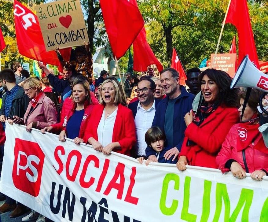 Social &amp; climat: un même combat ! #ecosocialisme #manifestation #climatechange  <a href="/PSofficiel/">Parti Socialiste</a> <a href="/PaulMagnette/">Paul Magnette</a> <a href="/CarolineDesir/">CarolineDesir</a> <a href="/elianetillieux/">Eliane Tillieux</a> <a href="/karinelalieux/">Karine Lalieux</a> <a href="/LatifaGahouchi/">Latifa Gahouchi</a> <a href="/DelphineHouba/">Delphine Houba</a> <a href="/AhmedLaaouej/">Ahmed Laaouej</a> @ChaBonaventure <a href="/PecriauxSophie/">Sophie Pécriaux</a>