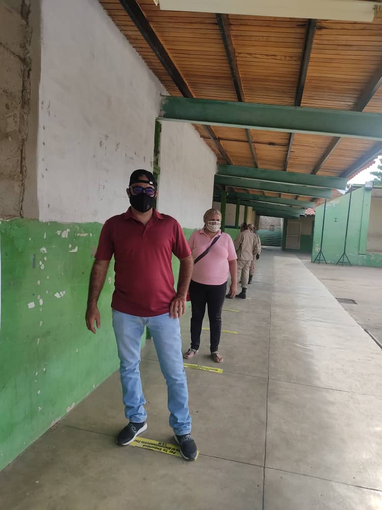 #SimulacroElectoral  Así iniciamos en el Centro Electoral E.B "Ricardo Ovidio Limardo" El Simulacro Electoral   del 21N en Siquisique Urdaneta Lara <a href="/HAMADCHAER/">HAMAD AL CHAER PSUV</a> <a href="/PartidoPSUV/">PSUV</a> <a href="/PSUVLara_/">⭕NOTI PSUV 🗞️</a> <a href="/dcabellor/">Diosdado Cabello R</a> #LaraTieneConQué