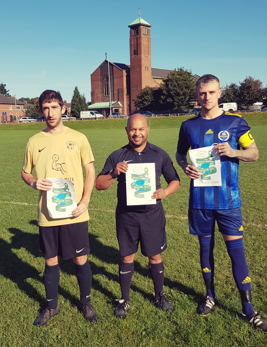 Ok so Mental Health in a Unequal World #WMHDLeeds...(nothing to do with height differences 🤔!) Good to talk to Wykebeck Arms and Kippax Sunday today...Both Clubs took Crisis Cards to share in their pubs✌🏾. @AntiStigmaLeeds @Official_Combi @WestRidingFA