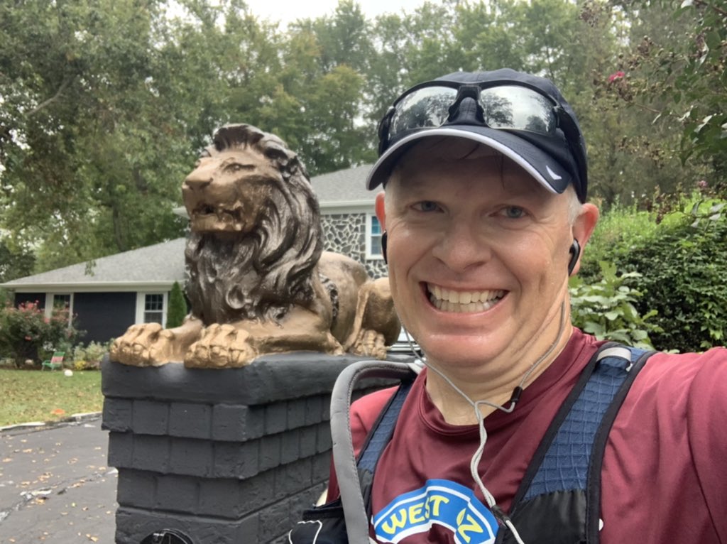 makomichael's tweet photo. I’d be Lion if I didn’t say I’m having more fun than I probably should be this early…. But that’s typical for me in the early miles.  Starting to get a bit humid in the DMV so will see how long this feeling lasts. #VirtualBoston #StupidHobby https://t.co/XmQZCcaftm