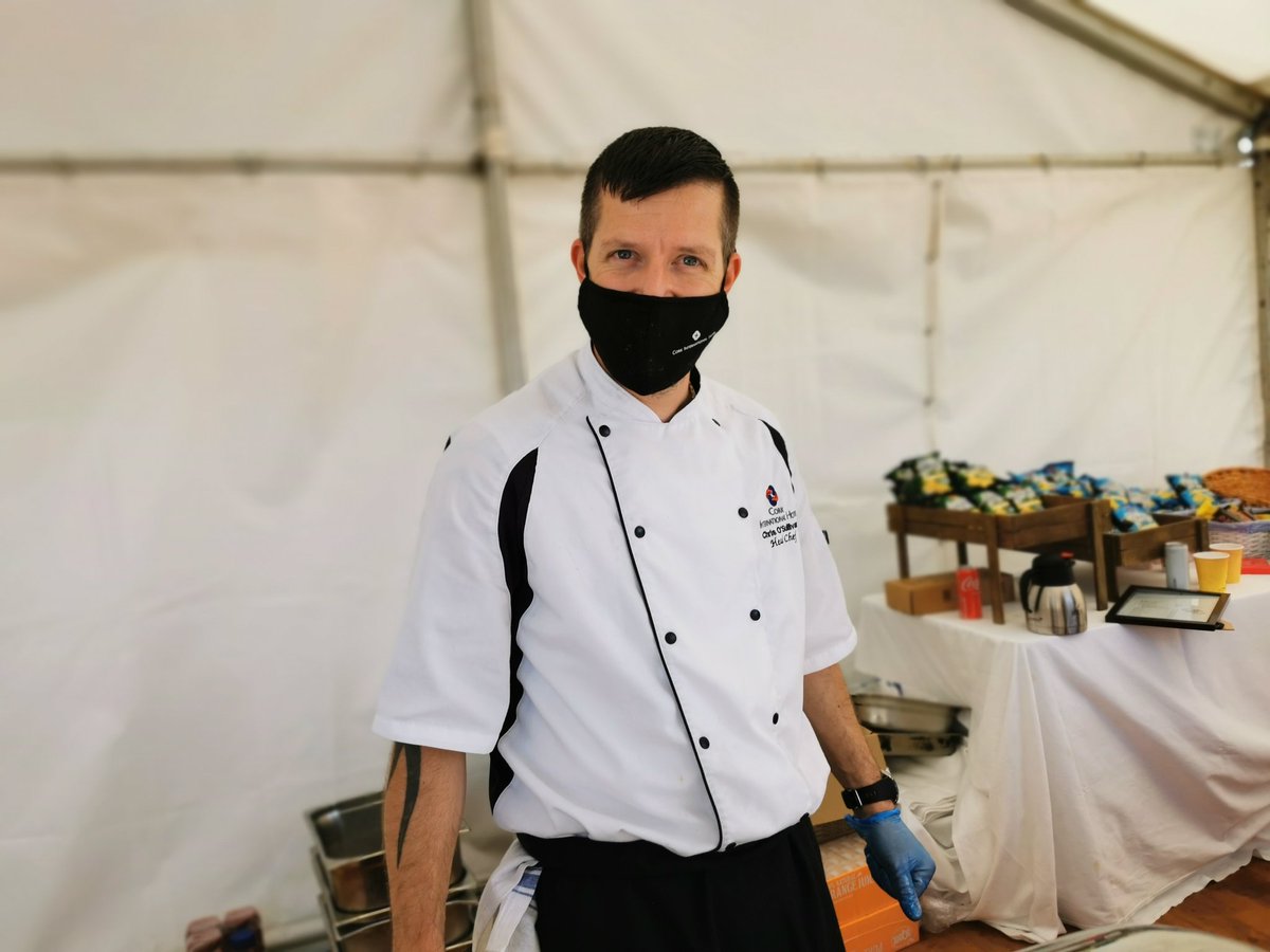 No1CorkHotel's tweet photo. Chef Chris cooking up a storm today at the @CorkCarShow 
#CorkCarShow #CorkCity https://t.co/pCWt6i9z1K