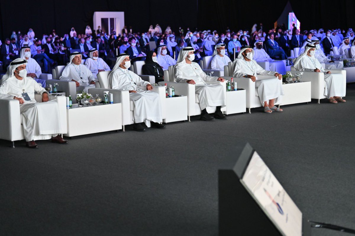 أطلقت حكومة دبي اليوم بتوجيهات صاحب السمو الشيخ محمد بن راشد آل مكتوم محفظة تضم ٣٠ مشروعاً بقيمة ٢٥ مليار درهم للشراكة مع القطاع الخاص في مجالات البنية التحتية والمواصلات والتطوير الحضري. مشاريع دبي الحكومية هي وجهة استثمارية  مثالية وآمنة ومستقرة للقطاع الخاص.