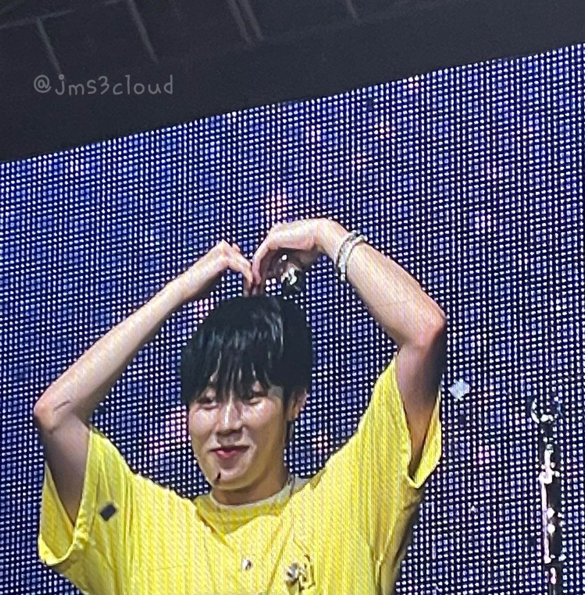 jms3cloud's tweet photo. -하늘을 위해서 죽을때까지 노래할게요- 
-하성운을 위해서 죽을때까지 하늘할게요- https://t.co/zSgVOyLrsS