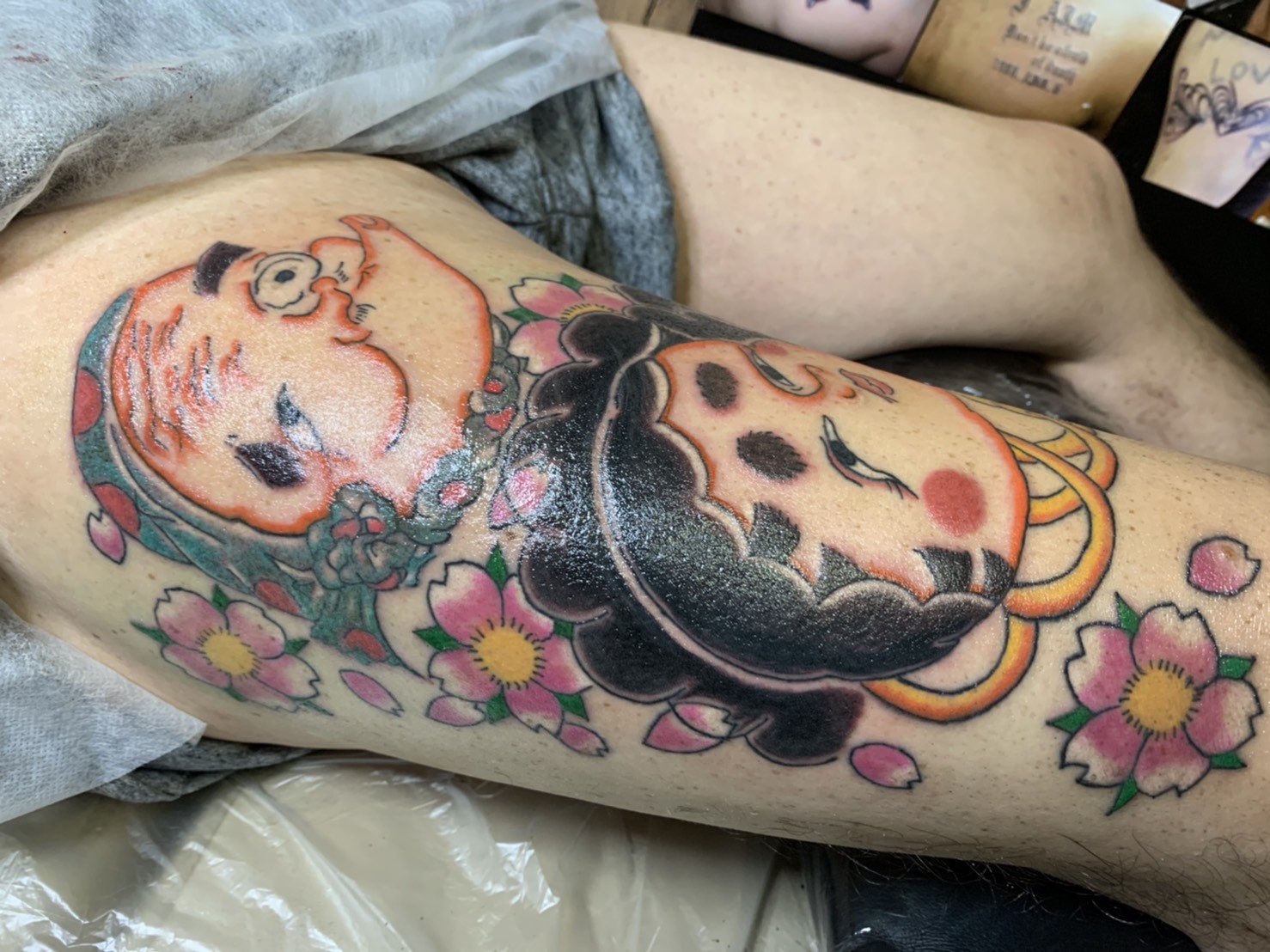 Hacchi おかめ ひょっとこ 桜 完成です 刺青 Tattoo 横浜 刺青保存會 女性彫師 町田 タトゥー T Co H0s8fiesdy Twitter