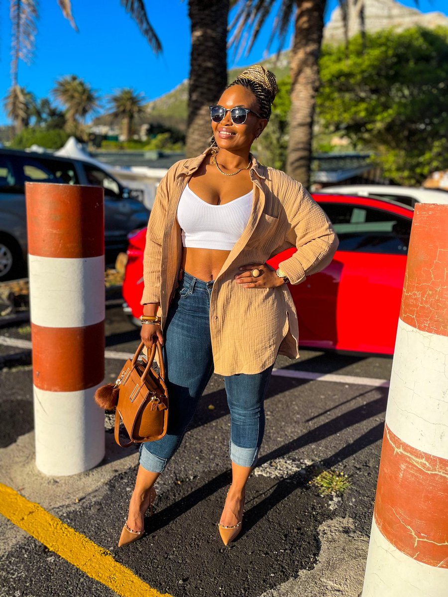 The Sun was out and so was I 🌞❤️

#TheBungalow 
#CapeTown