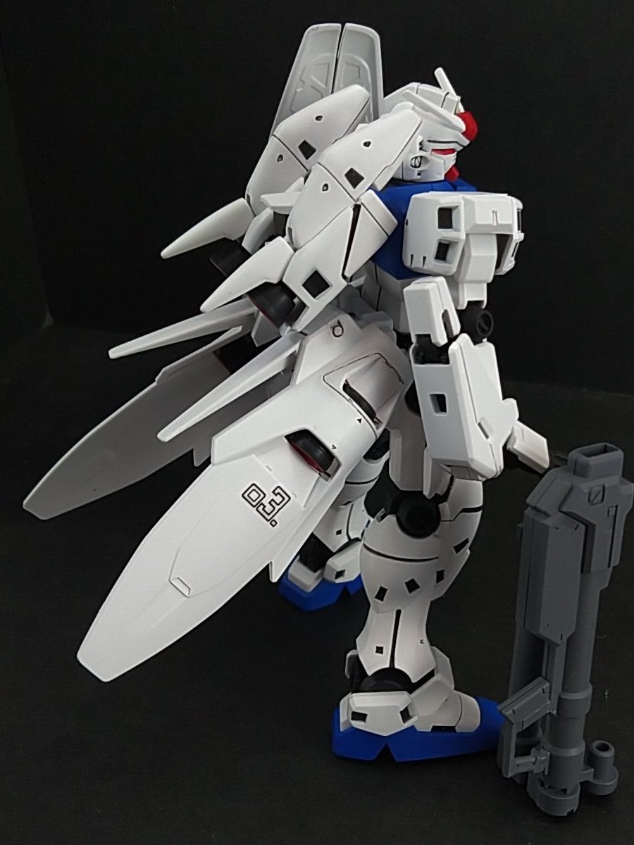 fleer5922's tweet photo. #バンダイ HGUC ガンダム GP03 ステイメン 完成。シリーズ初期のABS関節に豪快モナカ、スラスター塗装の煩わしさが故に長く手が伸びなかったが、遂に観念した。途中何度か苦戦したがユニークなフォールディングギミックのおかげでモチベーションが保てた。これでソロモンに帰れる。#完成品62 #UCLO https://t.co/GLkOiU1LSf