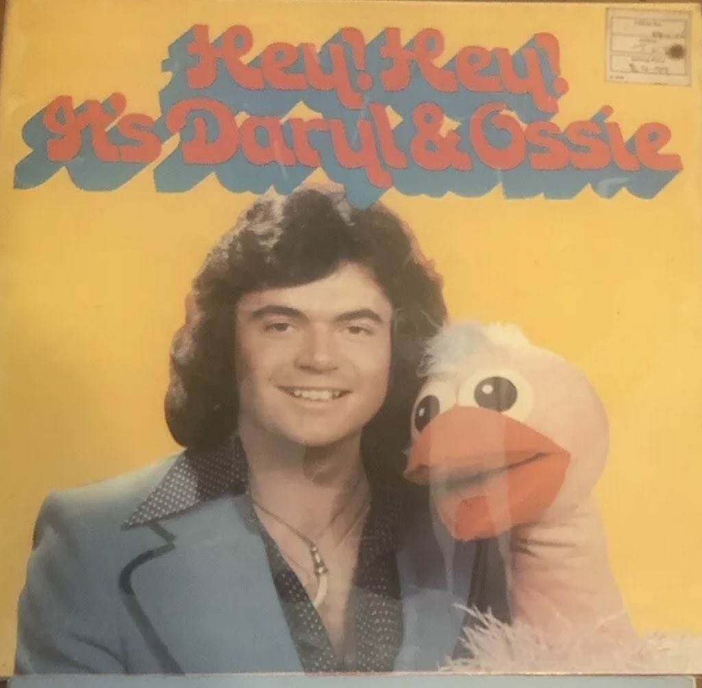 cliffy_Dau's tweet image. Here’s a must have album for everyone’s collection #HeyHeyIts50Years