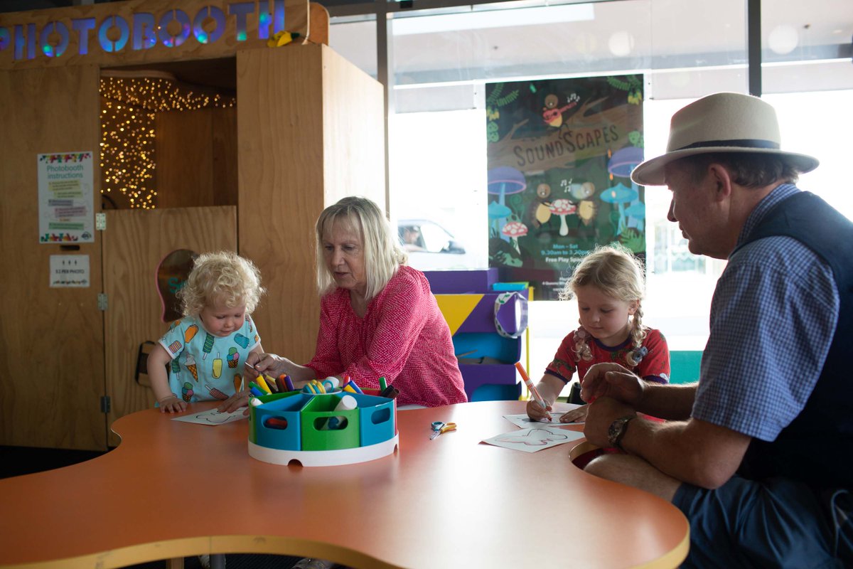 Capital E tweet media